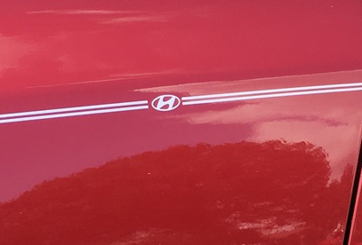Hyundai Elantra Sante Fe Accent Tucson Sonata vinyl pinstripe emblem stripe logo decal graphic
