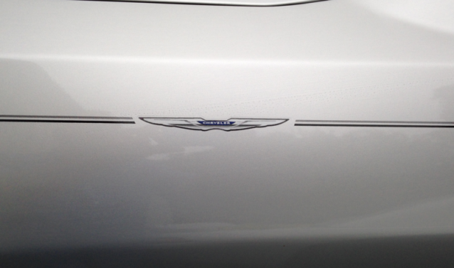 Chrysler 200 300 Town & Country vinyl pinstripe emblem stripe logo decal graphic