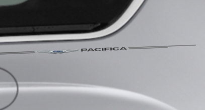 Chrysler 200 300 decal vinyl pinstripe emblem stripe logo decal graphic graphics decals
