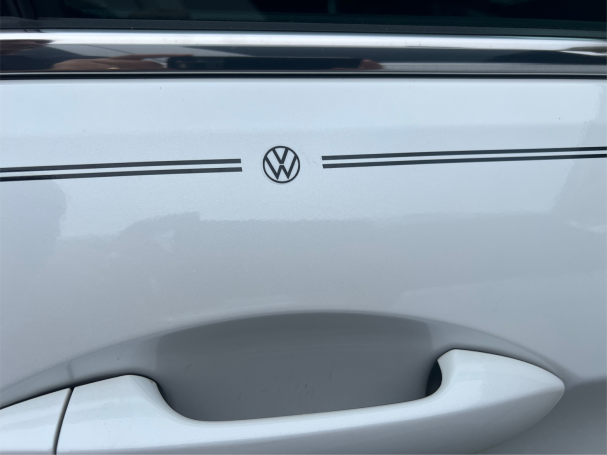 VW Volkswagen logo emblem decal viny pinstripe stripe kit VW Volkswagen logo emblem decal viny pinstripe stripe kit