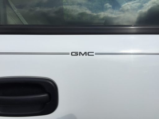 GMC vinyl logo emblem decal pinstripe stripe kit GMC vinyl logo emblem decal pinstripe stripe kit