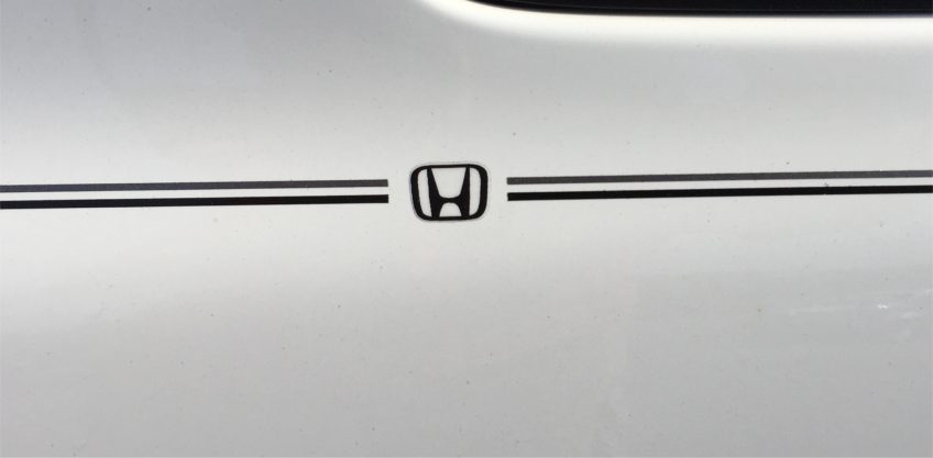 Honda vinyl logo emblem decal pinstripe kit Honda vinyl logo emblem decal pinstripe kit