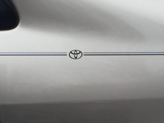 Toyota vinyl logo emblem decal pinstripe kit Toyota vinyl logo emblem decal pinstripe kit