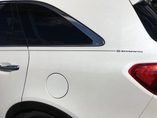 KIA Sorento vinyl logo emblem decal pinstripe kit KIA Sorento vinyl logo emblem decal pinstripe kit