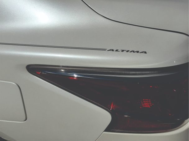 Nissan Altima vinyl logo emblem decal pinstripe kit Nissan Altima vinyl logo emblem decal pinstripe kit