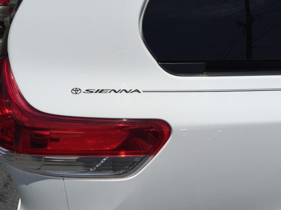 Toyota vinyl logo emblem decal pinstripe kit Toyota vinyl logo emblem decal pinstripe kit