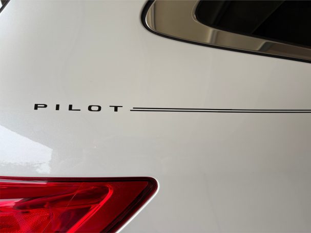 Honda Pilot vinyl logo emblem decal pinstripe stripe kit Honda Pilot vinyl logo emblem decal pinstripe stripe kit